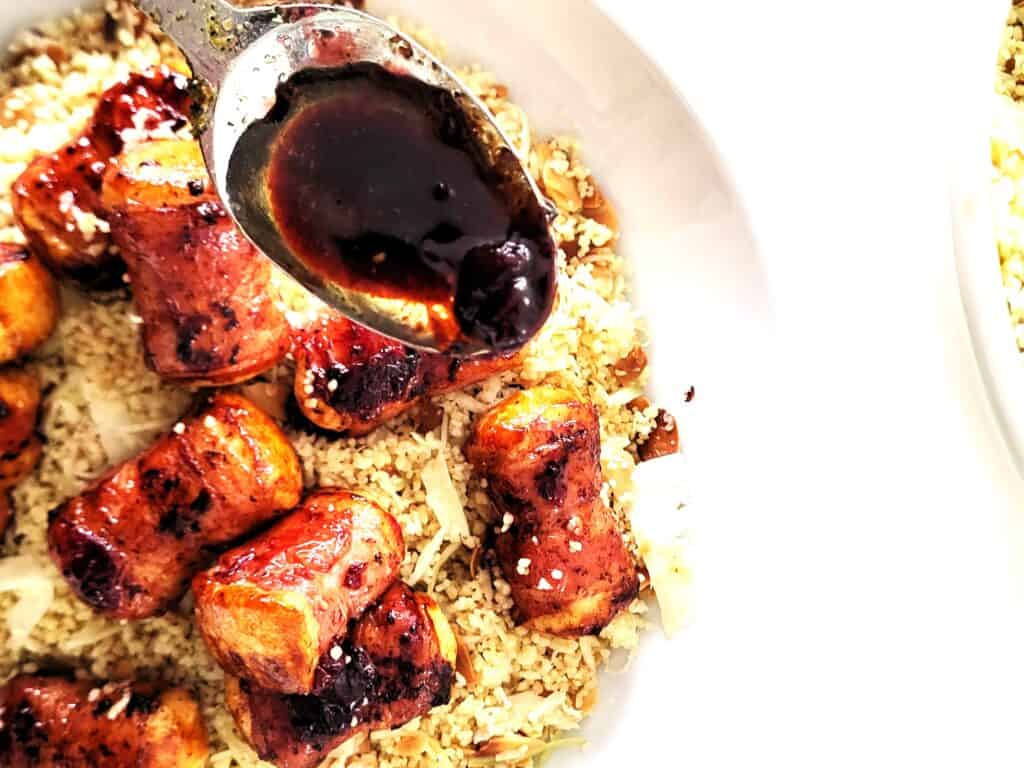 Recepten met knapperige kaas en zoete saus. Perfect voor een smakelijke maaltijd of snack.