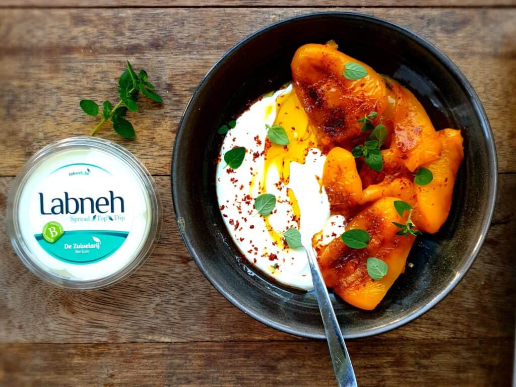 labneh, gekonfijte paprika